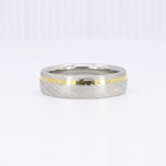 Load image into Gallery viewer, Men's damascus steel ring with gold inlay, brushed silver finish, modern and stylish design.
