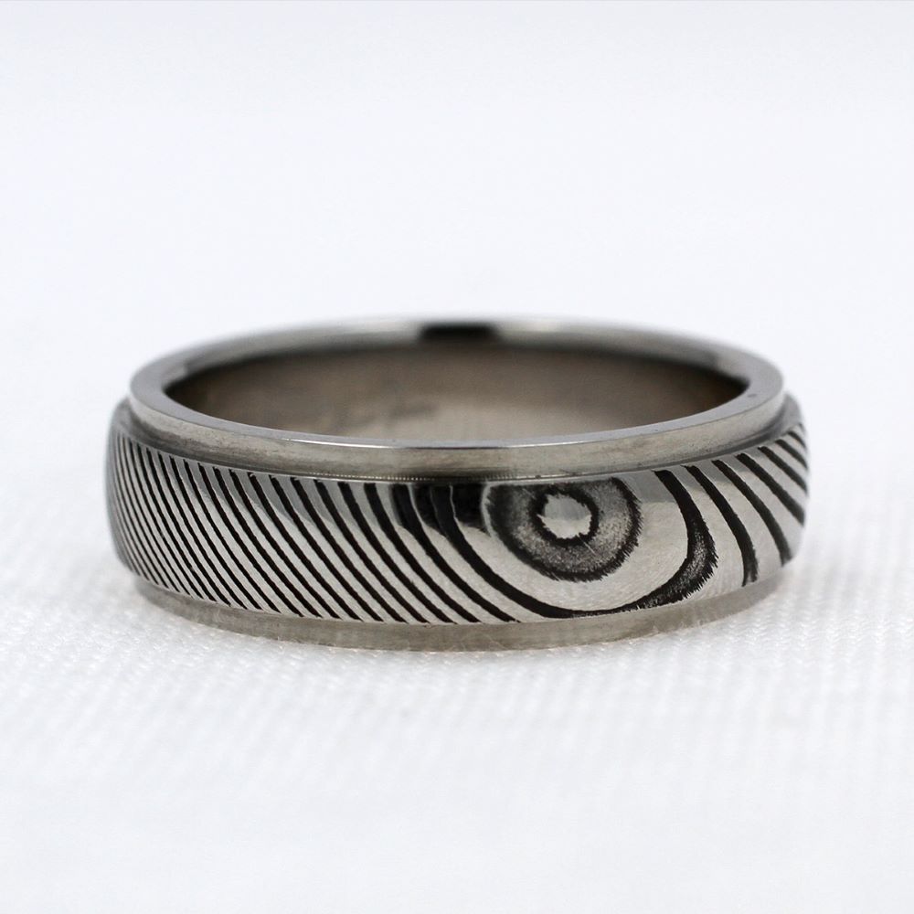 Storm's Eye Pattern Damascus Steel Ring