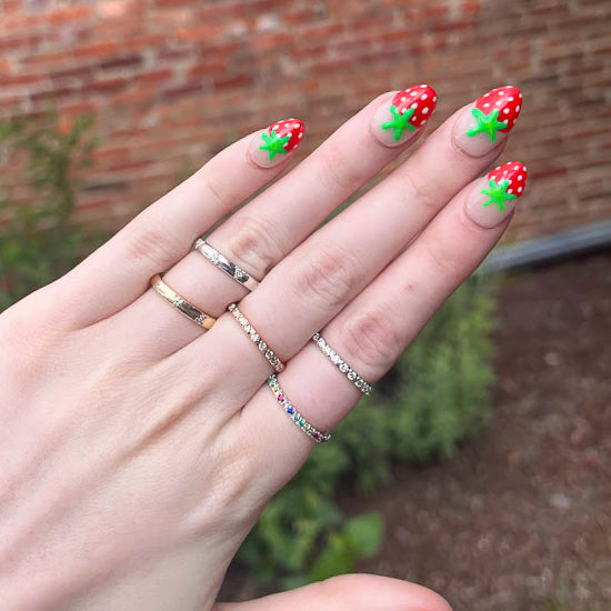 Diamond Triangle Station Band in White Gold