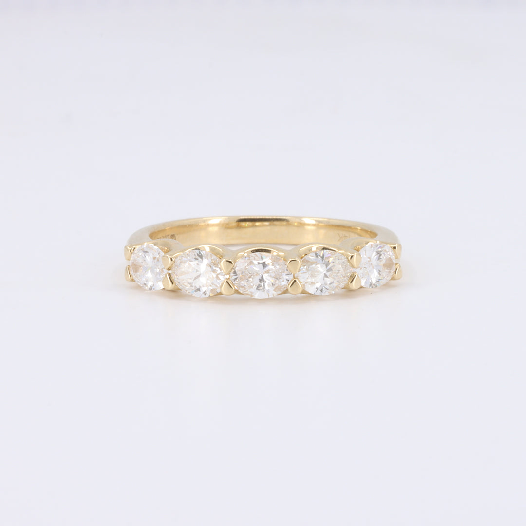 E/W Oval Diamond 5 Stone Ring in Yellow Gold