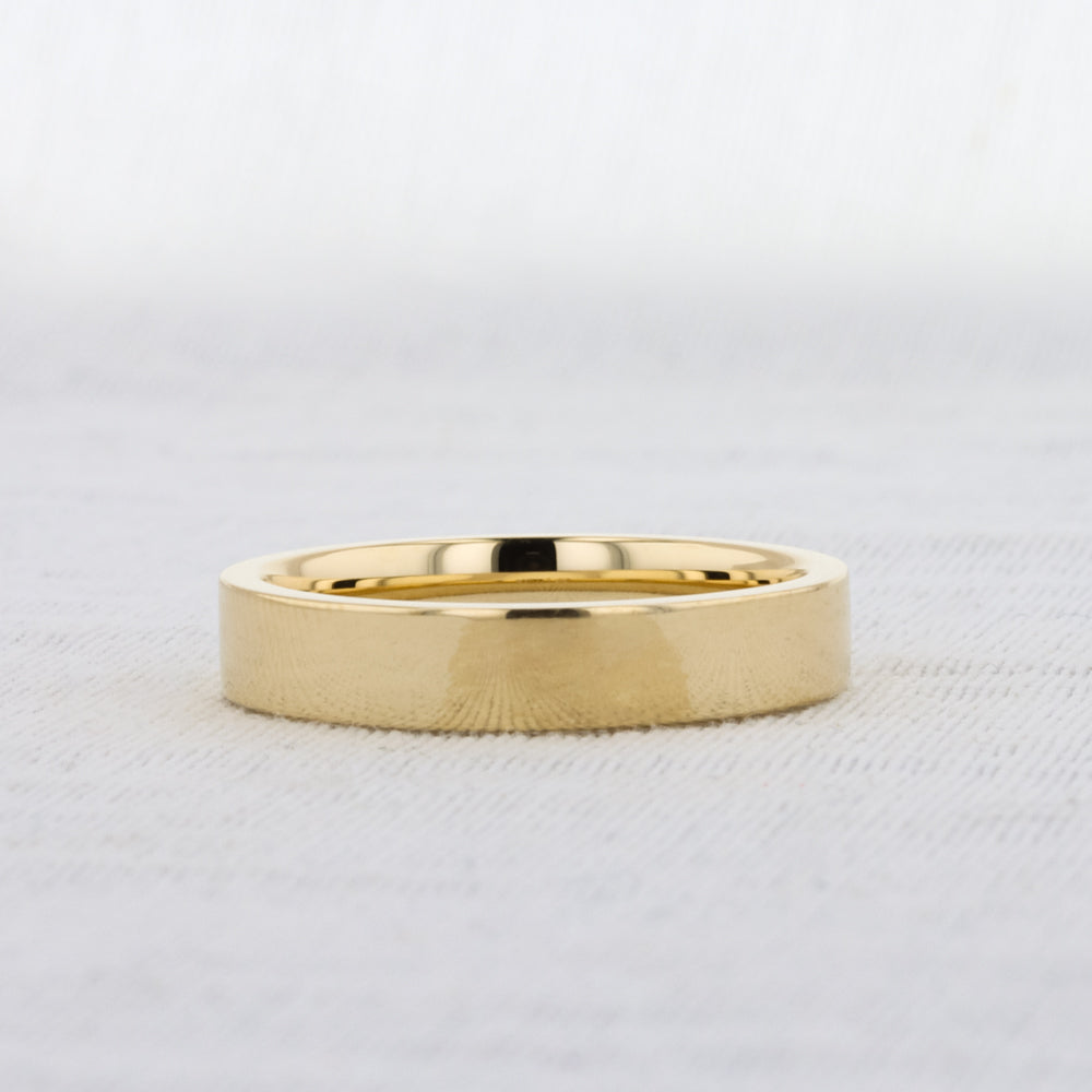 Flat Profile Band in Yellow Gold - 4mm
