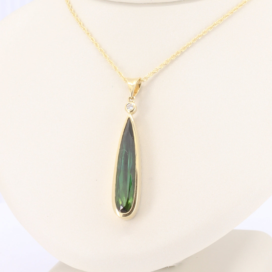 Mother Earth Green Tourmaline with Diamond Accent Necklace in Yellow Gold
