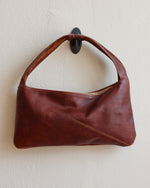 Load image into Gallery viewer, Brown Leather Shoulder Bag with Brass Zipper