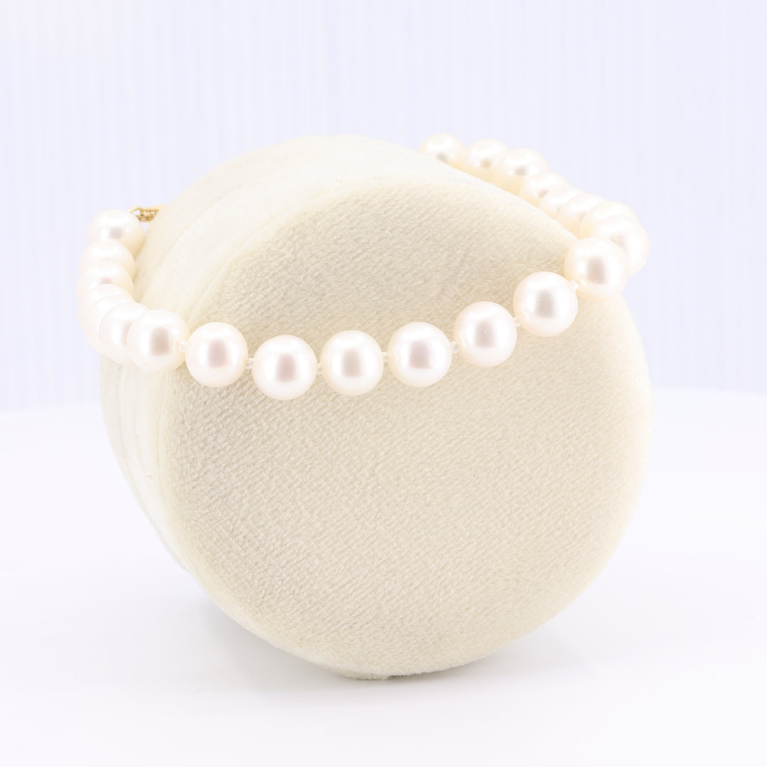 Pearl Strand Bracelet with Yellow Gold Clasp