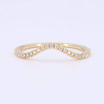 Load image into Gallery viewer, Gold wave ring with sparkling white diamonds, elegant and minimalist design, perfect for everyday wear or special occasions.