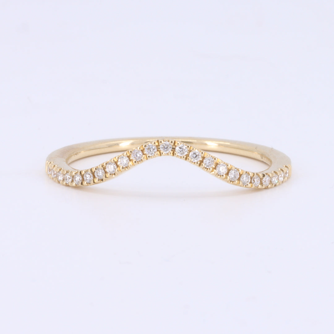 Sculpted Diamond Wedding Band in Yellow Gold