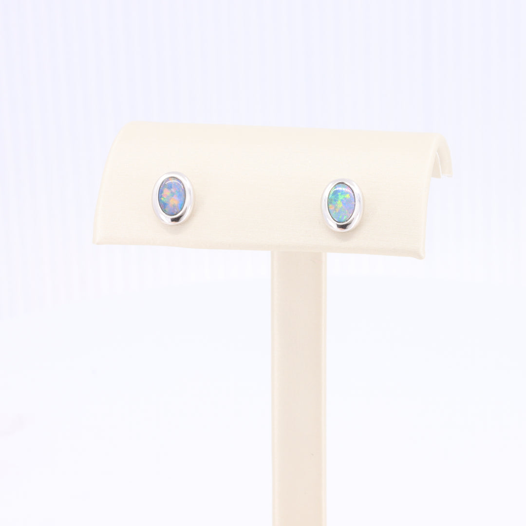 Opal Oval Doublet Stud Earrings in White Gold