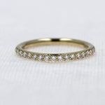 Load image into Gallery viewer, Shared-Prong Diamond Band in Yellow Gold - 0.29cttw
