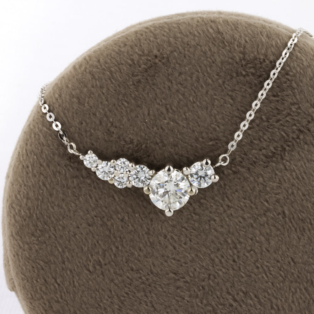 Round Diamond Pendant With Freeform Diamond Trim in White Gold