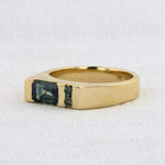 Load image into Gallery viewer, Assymetrical Sapphire and Alexandrite Ring in Yellow Gold
