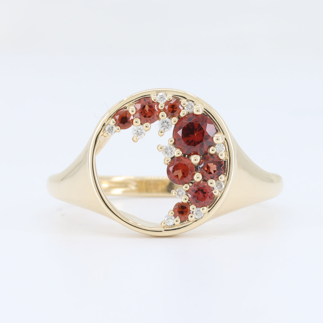 Garnet and Diamond Ring, 0.50cttw Garnet with 0.04cttw Diamonds in 14K Yellow Gold