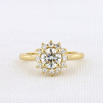 Load image into Gallery viewer, Madelief with 0.91ct Round Diamond