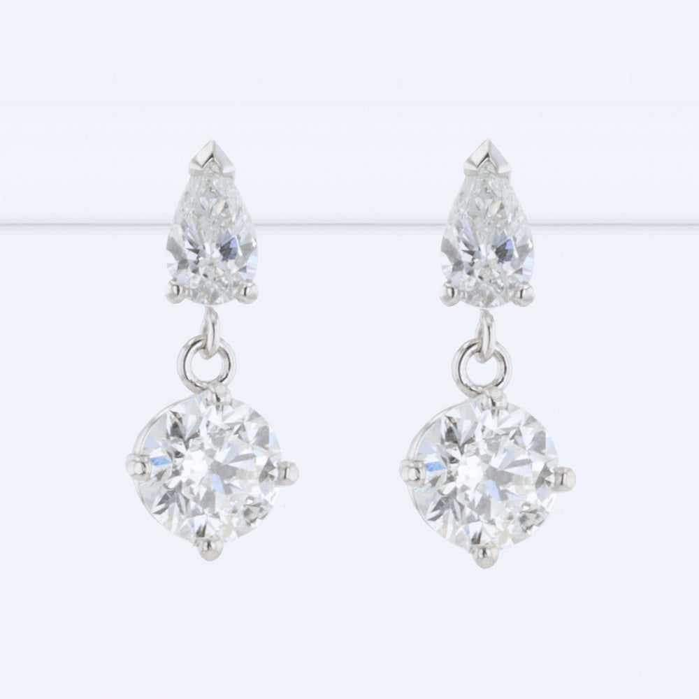 Pearfictly Dropping Diamond Earrings in White Gold