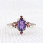 Load image into Gallery viewer, Lilac Sweetheart Sapphire Ring in White Gold
