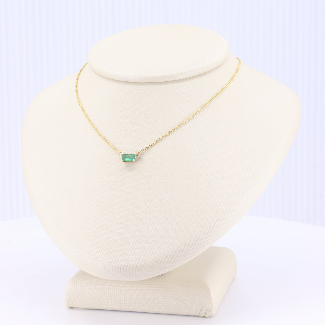 East-West Emerald Necklace in 14K Yellow Gold