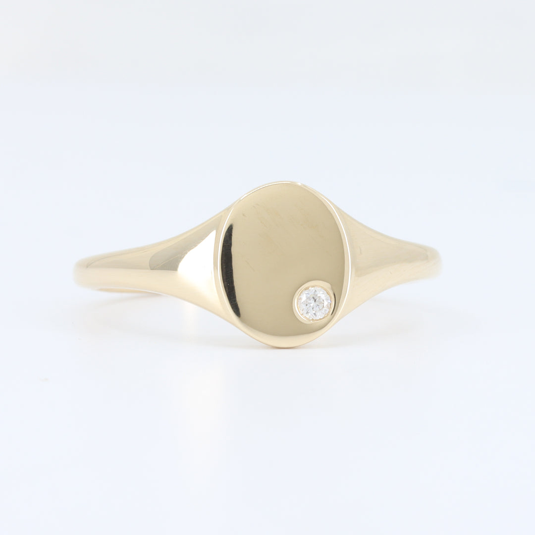 Diamond Signet Ring, 0.02ct iin 14K Yellow Gold
