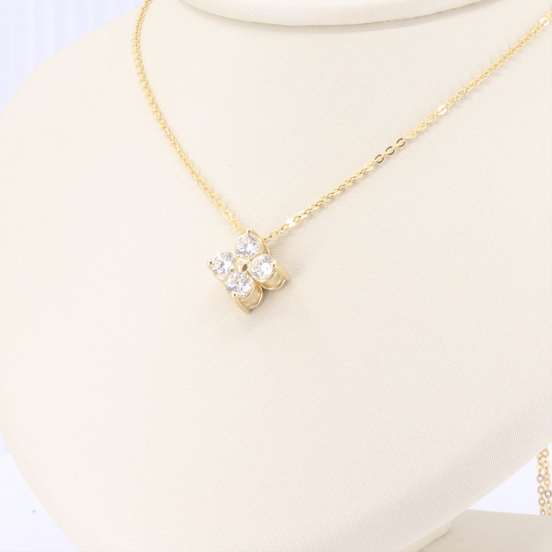 Large Quatrefoil Diamond Pendant in Yellow Gold