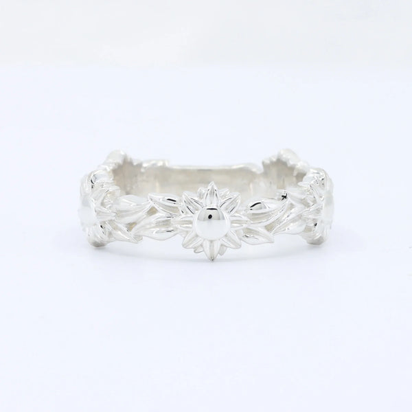 Sunflower Ring in Sterling Silver - Kizer Cummings Jewelers