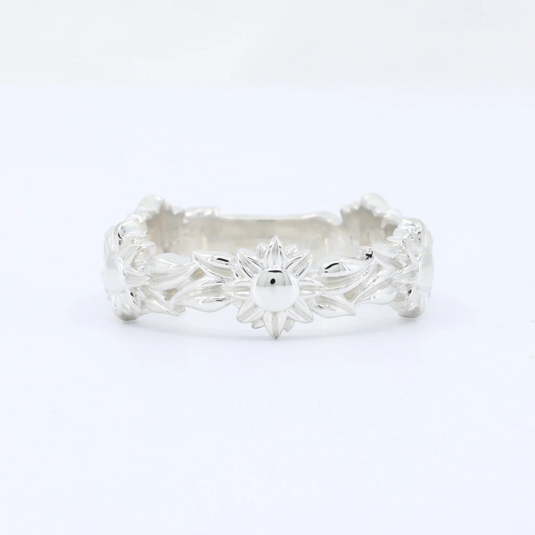 Sunflower Ring in Sterling Silver - Kizer Cummings Jewelers