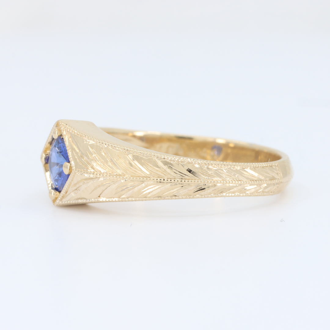Sapphire Hand Engraved Ring, 0.49ct in 14K Yellow Gold