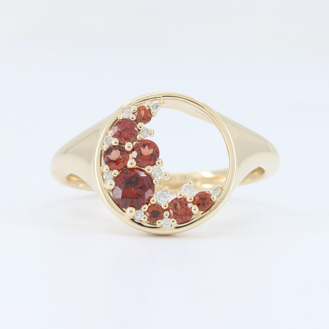 Garnet and Diamond Ring, 0.50cttw Garnet with 0.04cttw Diamonds in 14K Yellow Gold