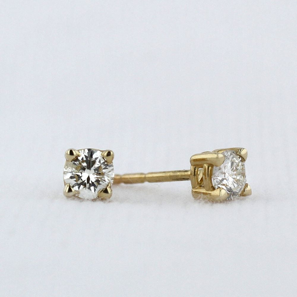 Diamond Stud Earrings in Yellow Gold - 0.28cttw