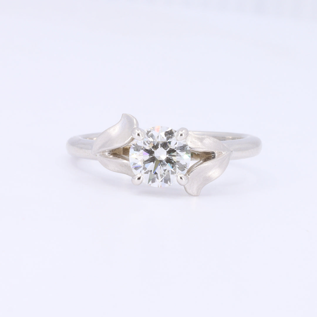 Hermes Solitaire Ring in White Gold