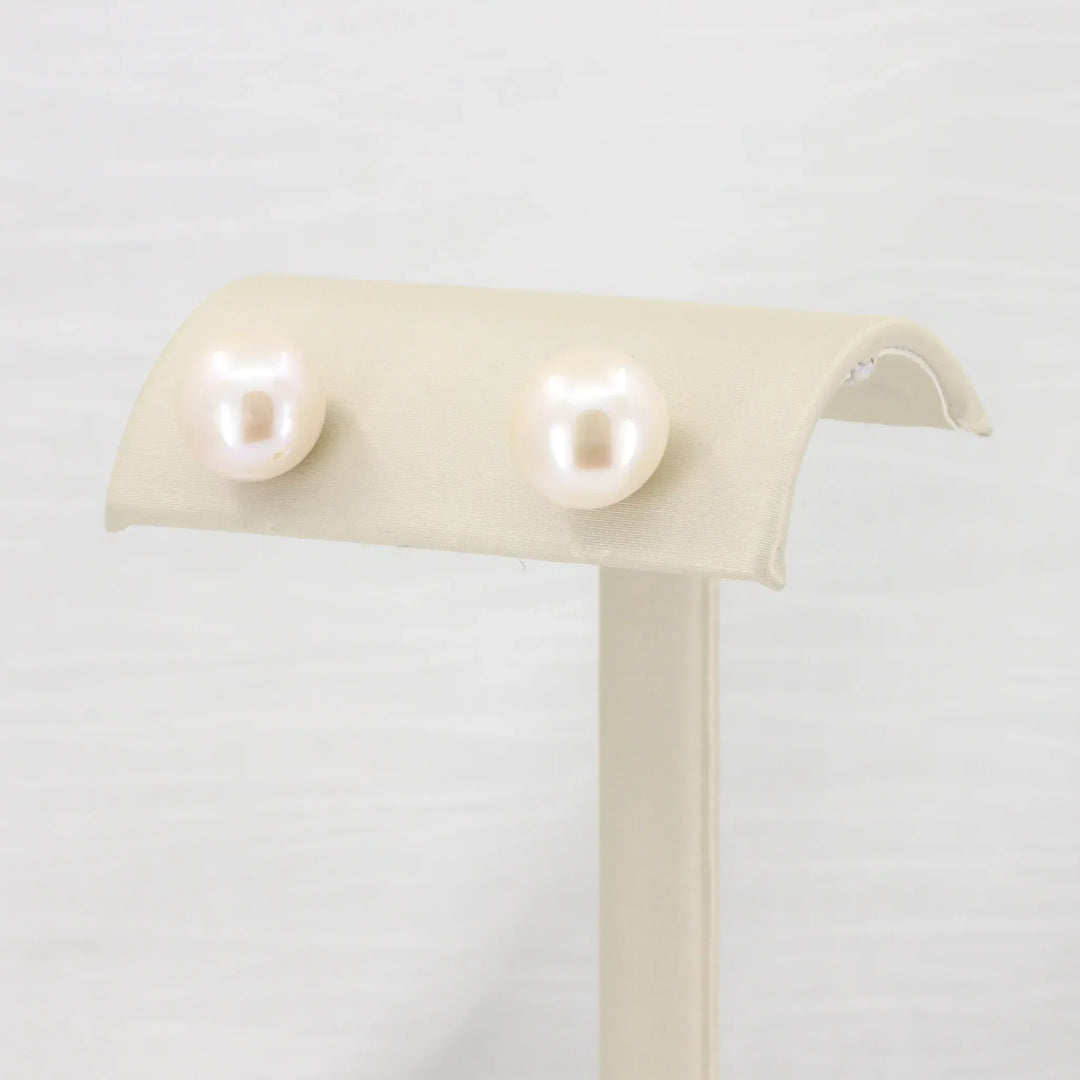 Freshwater Pearl Button Stud Earrings, 11mm in 14K Yellow Gold - Kizer Cummings Jewelers