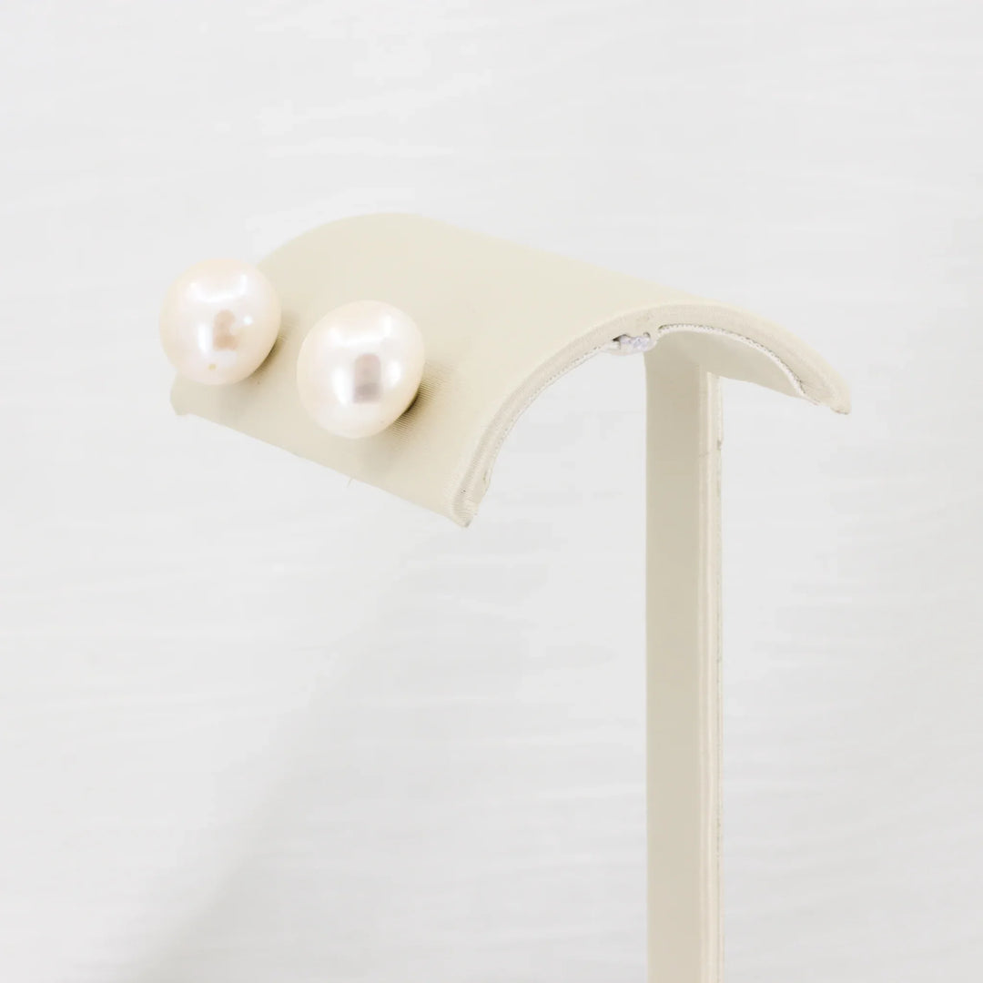 Freshwater Pearl Button Stud Earrings, 11mm in 14K Yellow Gold - Kizer Cummings Jewelers