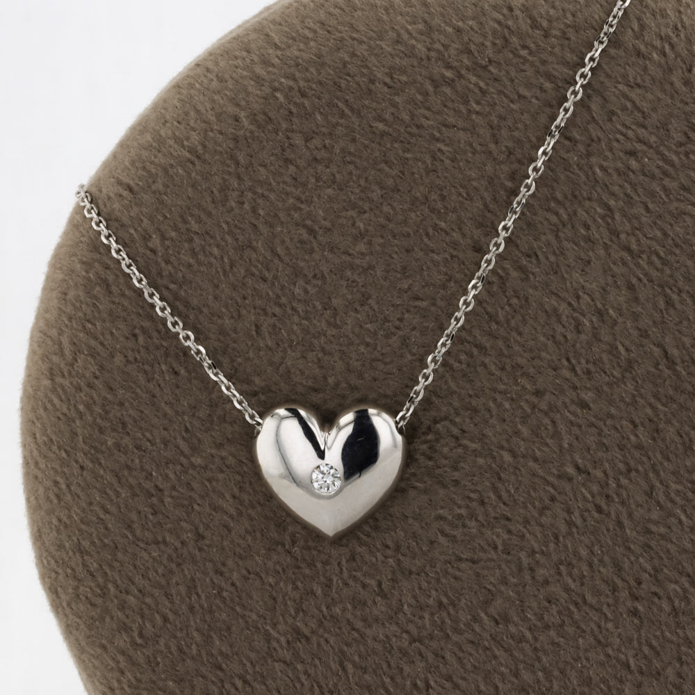 Heart Necklace with Diamond in White Gold