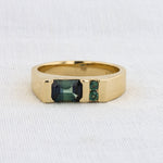 Load image into Gallery viewer, Assymetrical Sapphire and Alexandrite Ring in Yellow Gold
