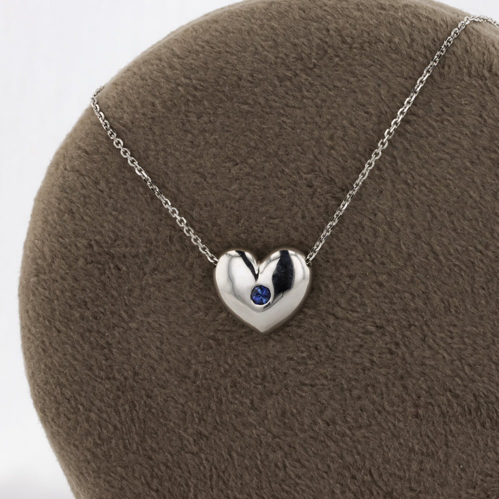 Heart Necklace with Sapphire in 14K White Gold