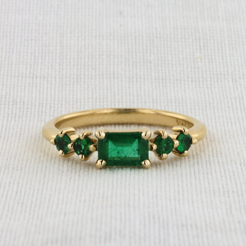 East-West Emerald-cut Emerald Ring in Yellow Gold